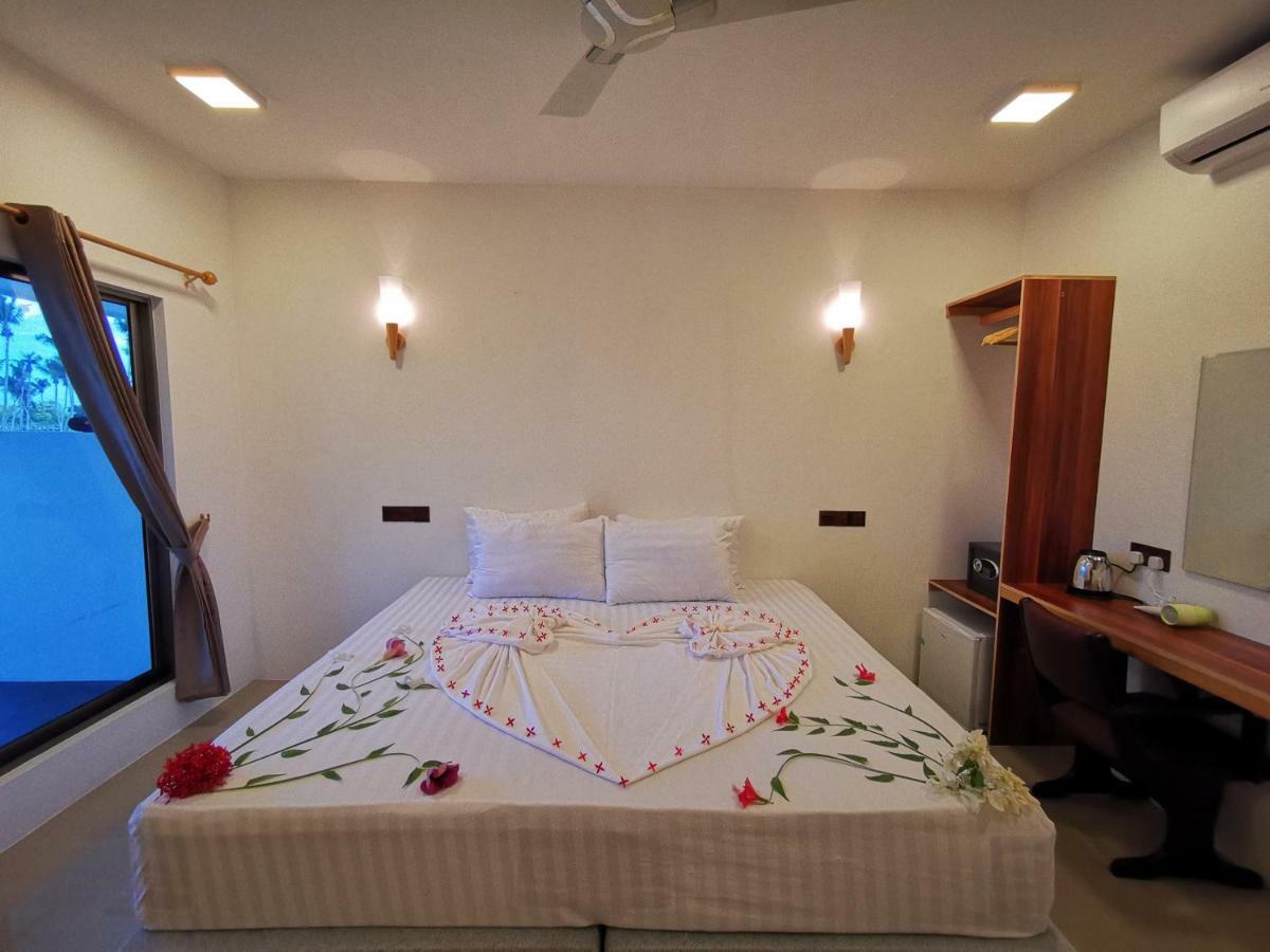 Thila Farm View Hotel Thoddoo Exterior photo