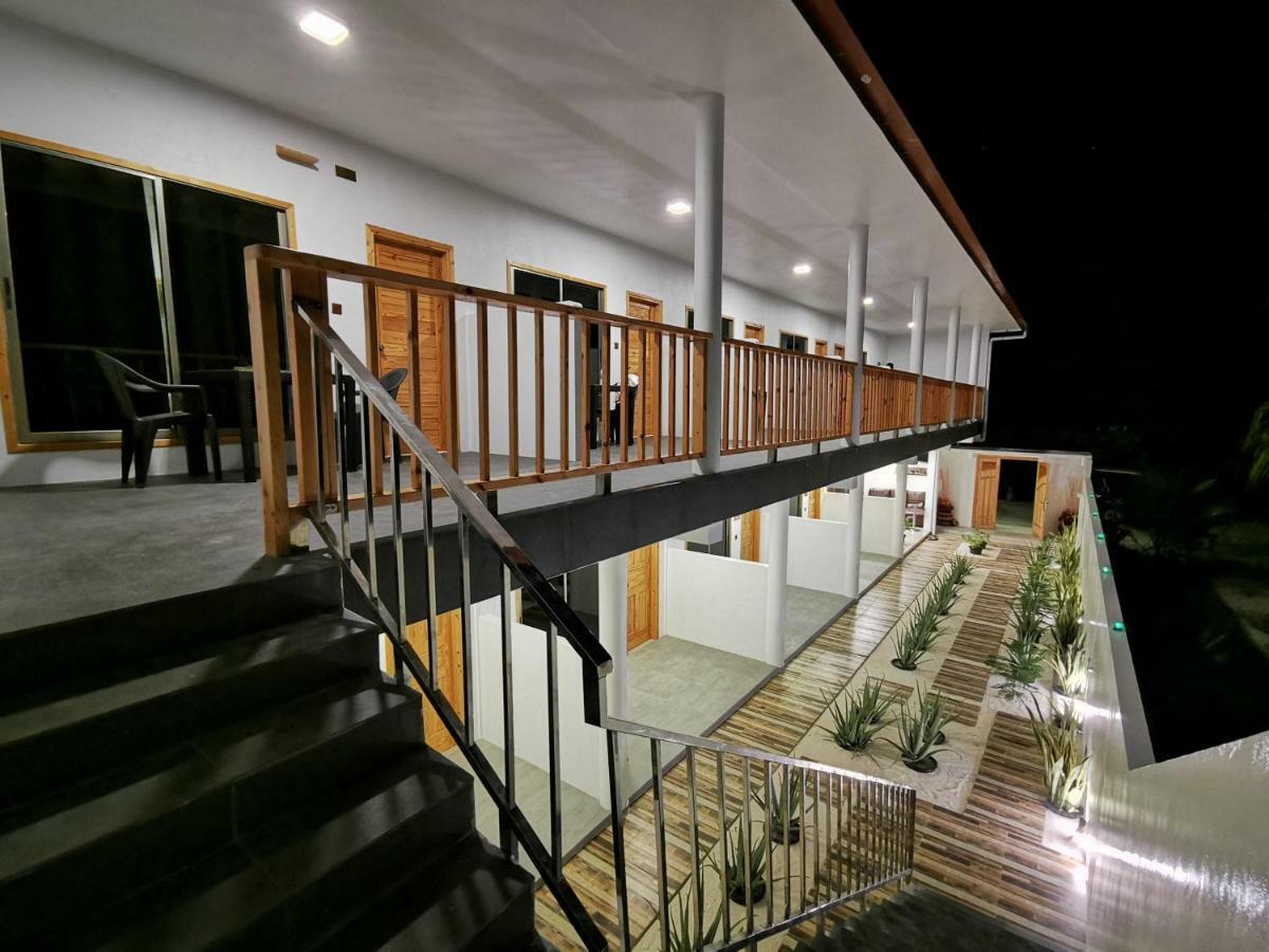 Thila Farm View Hotel Thoddoo Exterior photo
